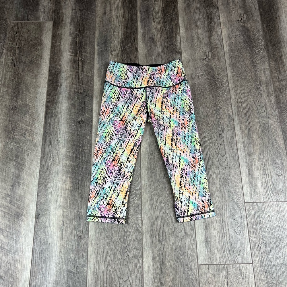 VSX Rainbow Print Cropped Leggings